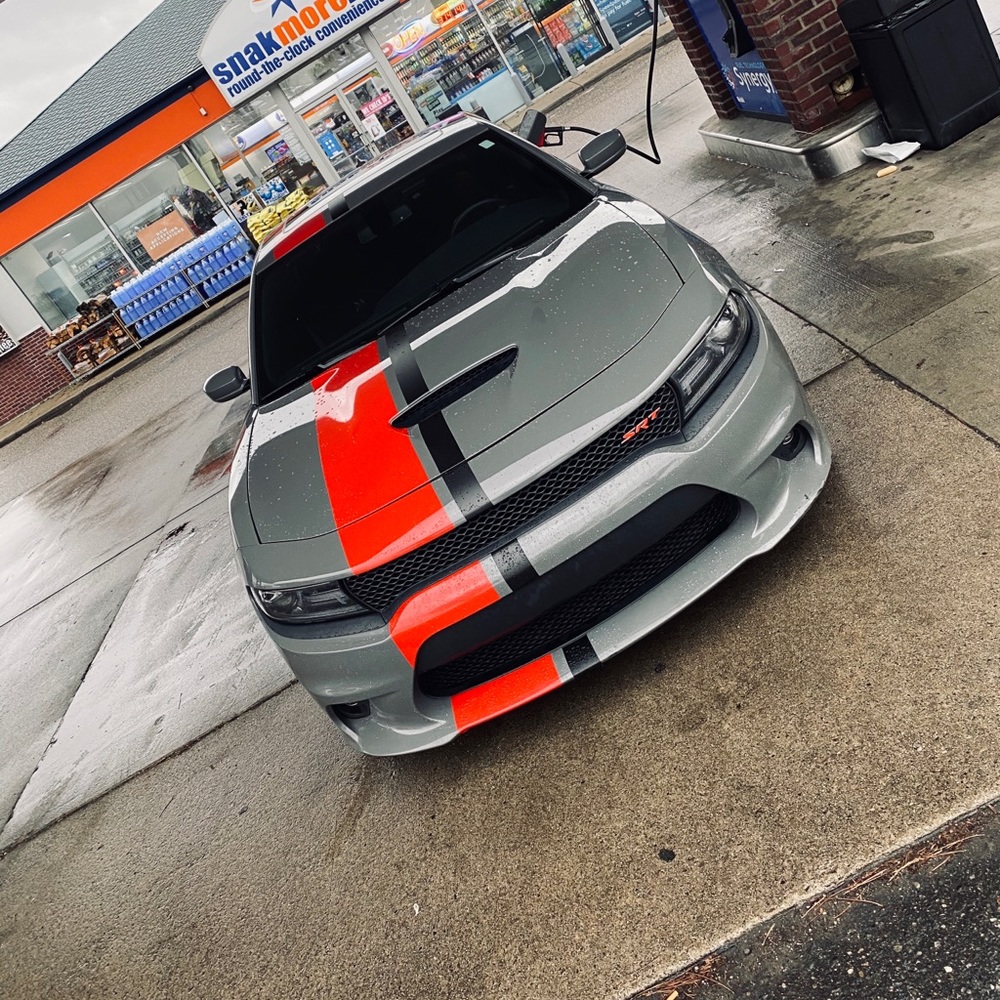 Meet your Posher, Roneal